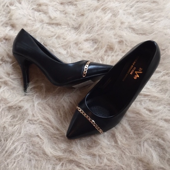 🎉HP🎉NWT chain design black pumps  - size 7.5 - Picture 6 of 6